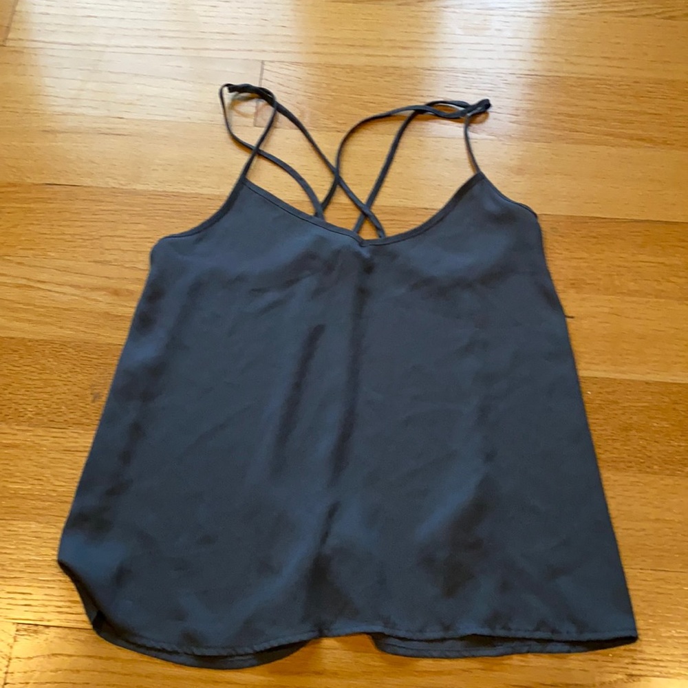 grey flowy top